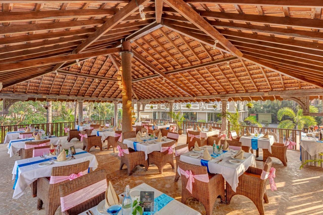 Club Mahindra Acacia Palms Colvá Exterior foto